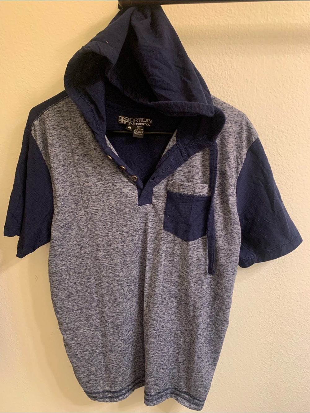Distortion Men's Navy & Heather Grey Hooded Short Sleeve Shirt